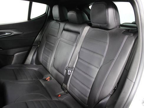 Used 2024 Alfa Romeo Tonale Ti w/ Premium Interior Package image 30