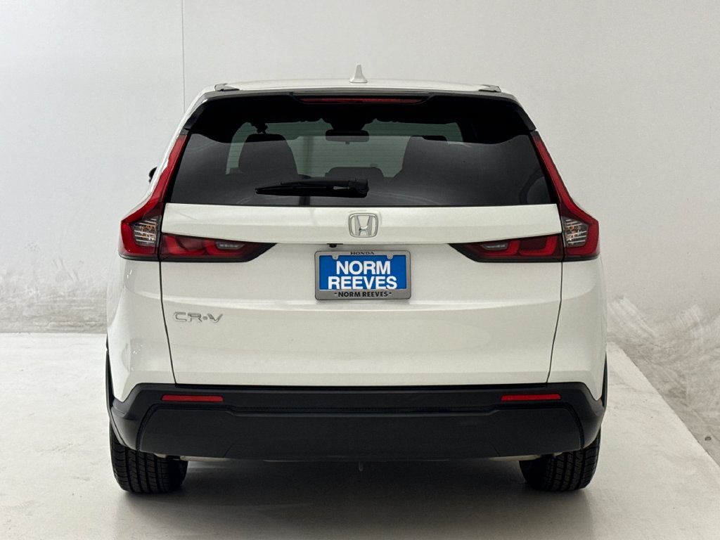 Used 2025 Honda CR-V LX image 8