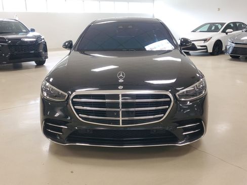 Used 2024 Mercedes-Benz S 580 4MATIC Sedan image 8