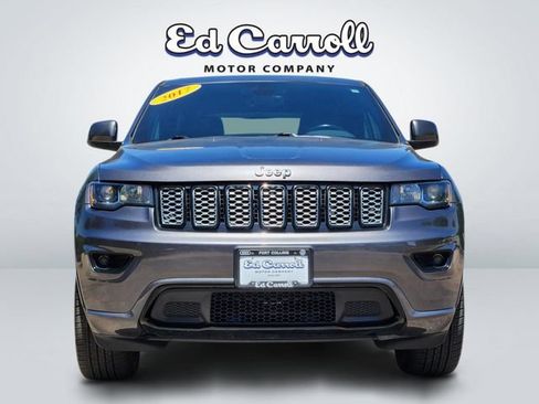 Used 2017 Jeep Grand Cherokee Altitude AWD/4WD image 2