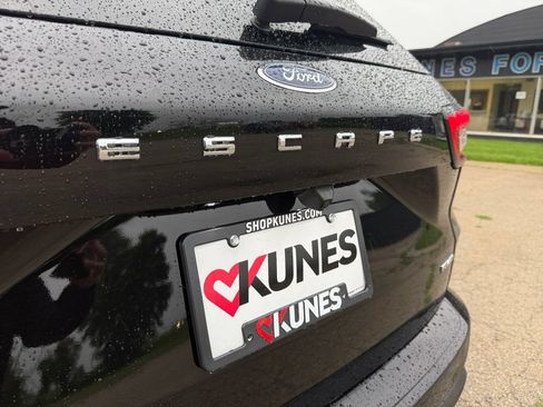Used 2023 Ford Escape ST-Line AWD/4WD image 44