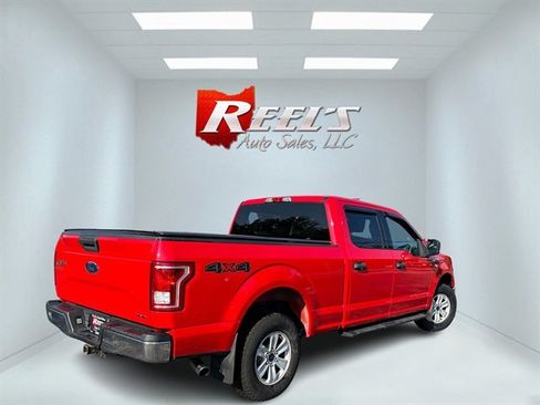 Used 2015 Ford F150 XLT AWD/4WD image 8