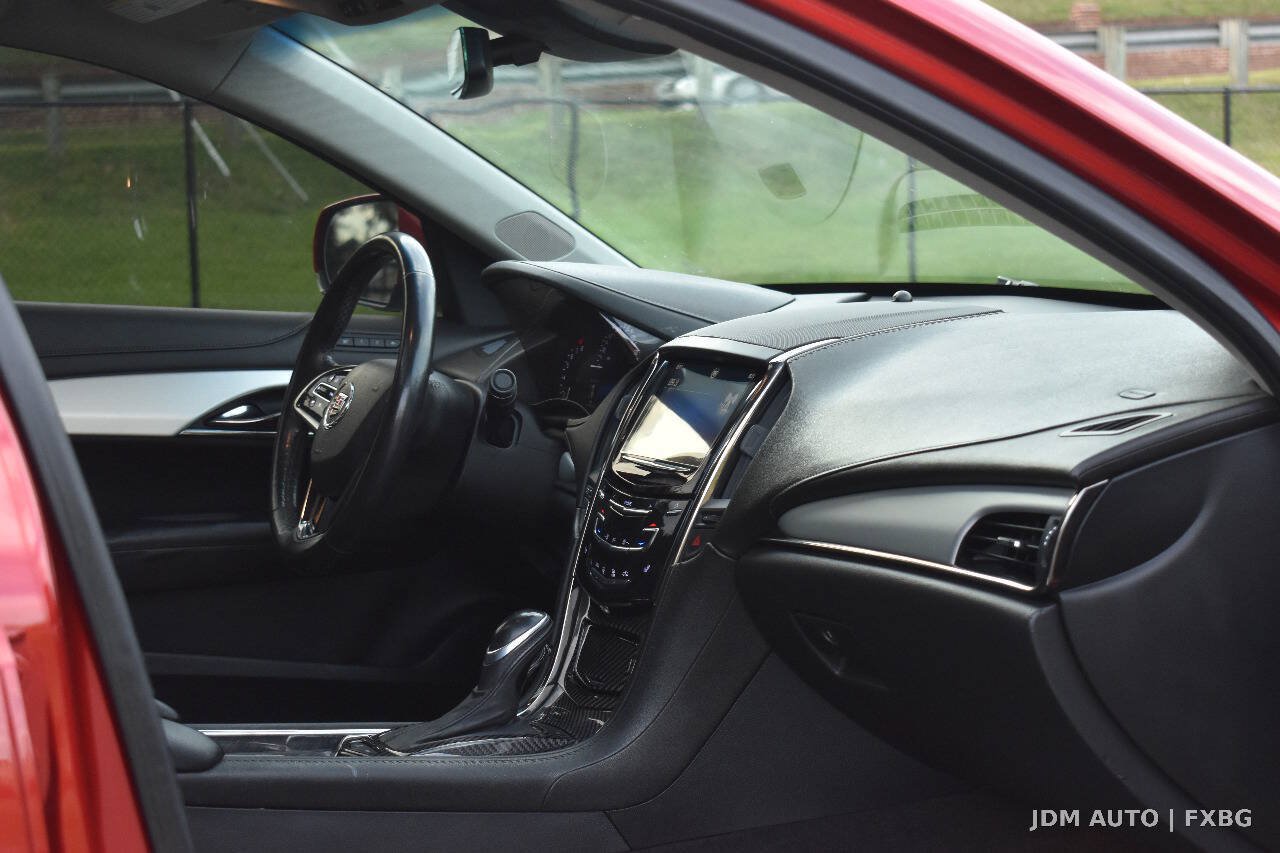 Used 2014 Cadillac ATS Luxury w/ Driver Awareness Package AWD/4WD image 17
