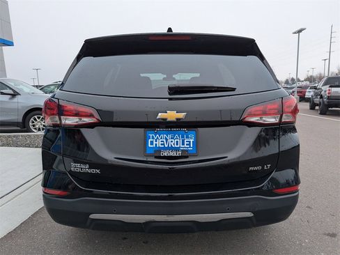 Used 2023 Chevrolet Equinox LT w/ Driver Convenience Package image 31