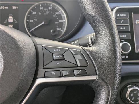 Used 2023 Nissan Versa SV image 10