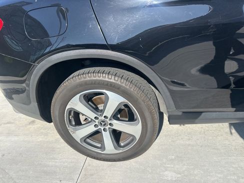 Used 2019 Mercedes-Benz GLC 300 image 8