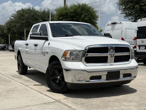 Used 2023 RAM 1500 Classic SLT w/ Trailer Tow Group RWD image 2