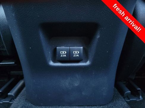 Used 2019 Toyota RAV4 XSE image 14