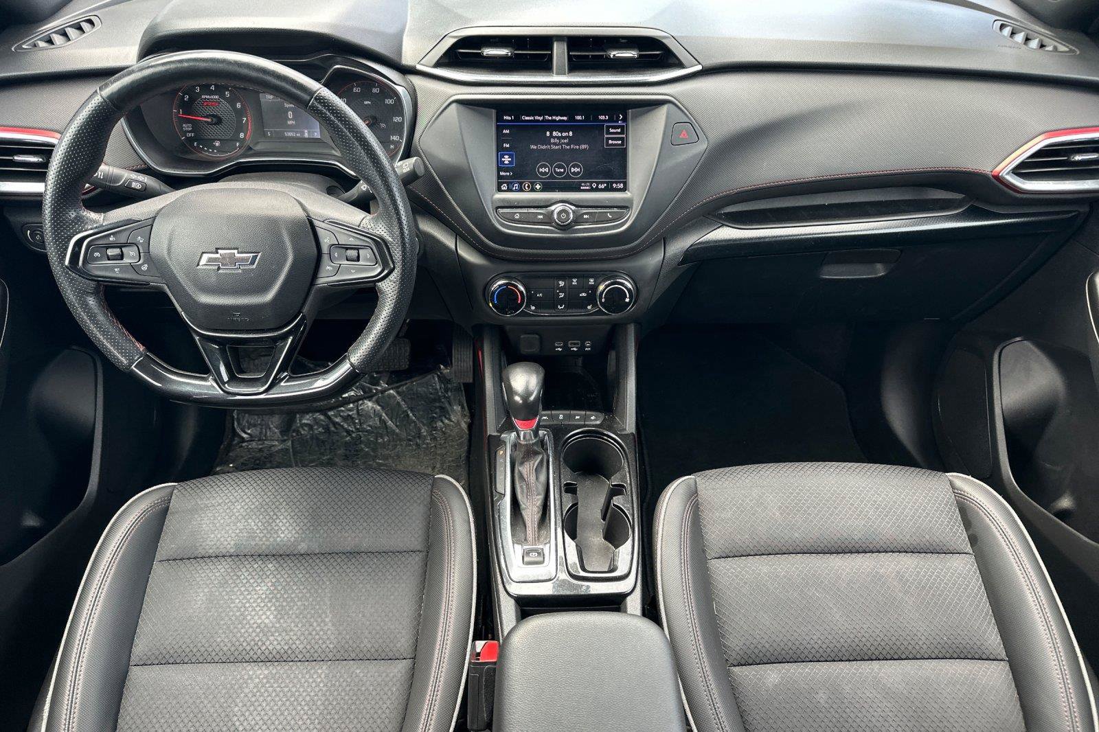 Used 2022 Chevrolet TrailBlazer RS FWD image 12