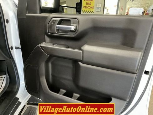 Used 2024 Chevrolet Silverado 2500 Custom w/ Custom Convenience Package AWD/4WD image 41