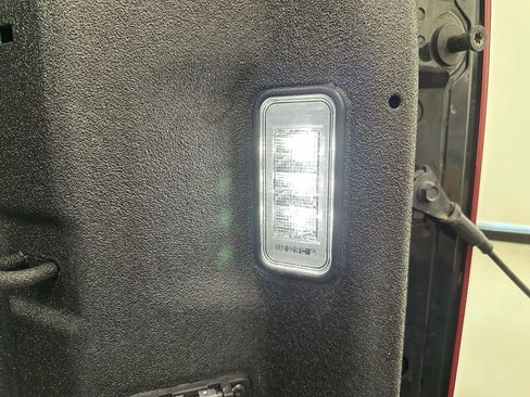 Certified 2024 Chevrolet Silverado 1500 LTZ w/ Technology Package image 40