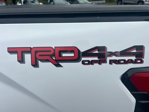 Used 2022 Toyota Tundra SR5 w/ TRD Off-Road Premium Package AWD/4WD image 19