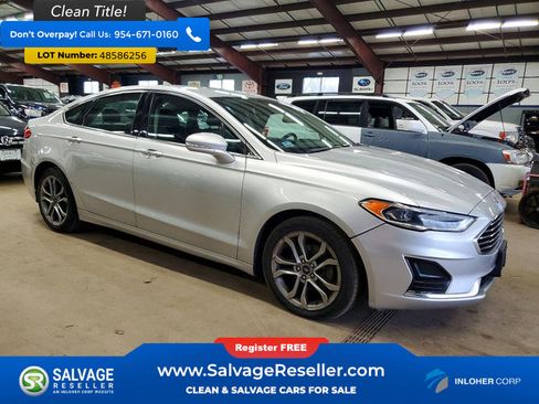 Used 2019 Ford Fusion SEL FWD image 5