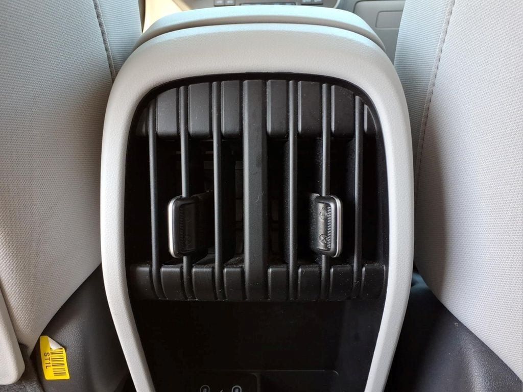 Used 2026 Hyundai Kona SEL Sport FWD image 32