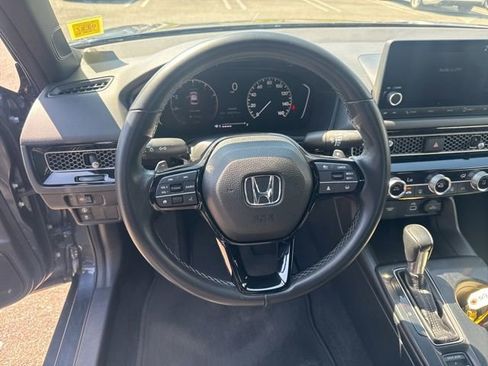 Used 2022 Honda Civic Sport image 14