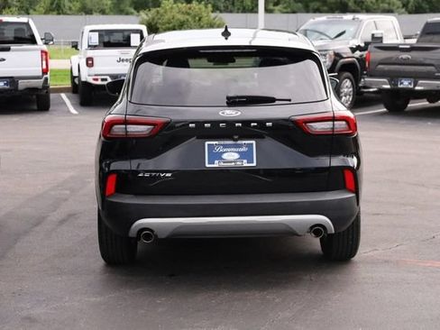 Used 2025 Ford Escape Active FWD image 6