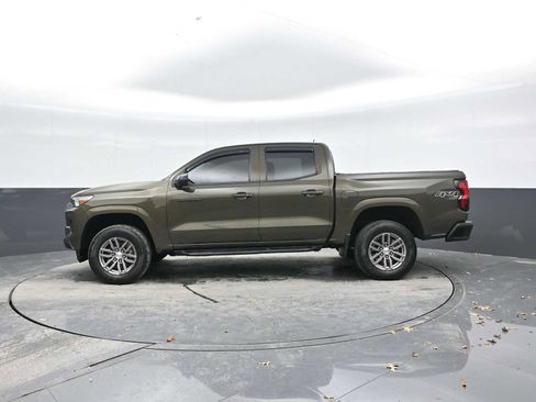 Used 2023 Chevrolet Colorado LT w/ LT Convenience Package image 3