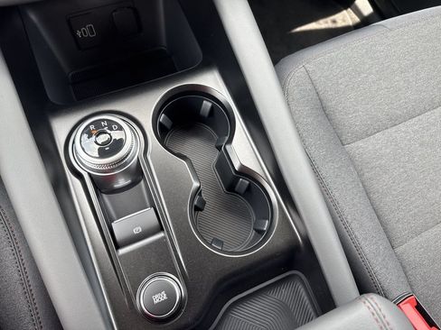 New 2026 Ford Explorer Active RWD image 21