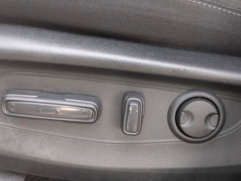 Used 2024 Honda CR-V EX image 17