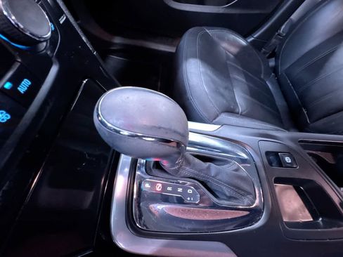 Used 2011 Buick Regal CXL image 26