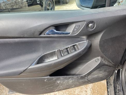 Used 2016 Chevrolet Cruze LS image 5