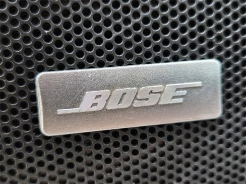 Used 2023 GMC Acadia AT4 w/ Technology Package image 17