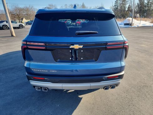 New 2026 Chevrolet Traverse LT w/ Sun and Wheel Package image 7