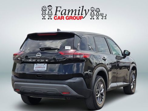 Used 2023 Nissan Rogue S FWD image 4