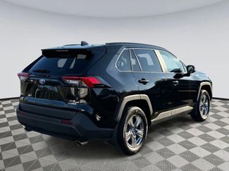 Used 2024 Toyota RAV4 XLE video 2