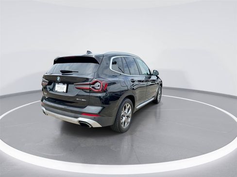 Used 2022 BMW X3 xDrive30i AWD/4WD image 8