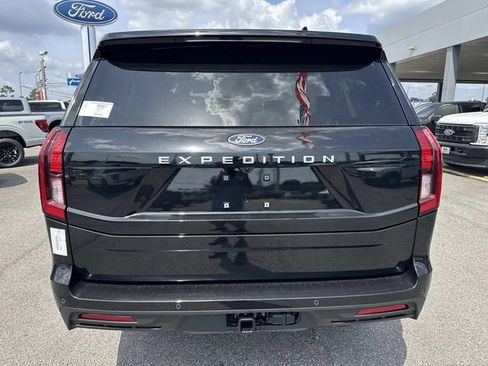 New 2027 Ford Expedition Active AWD/4WD image 6