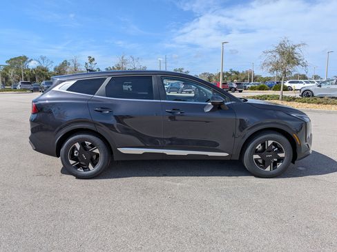 New 2026 Kia Sportage LX FWD image 4