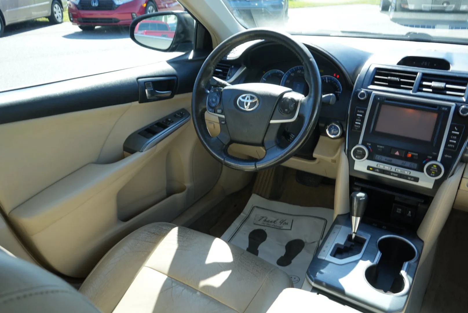 Used 2012 Toyota Camry XLE w/ Convenience Pkg FWD image 15