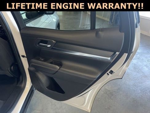 Used 2025 GMC Terrain Elevation image 29