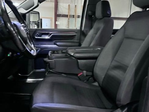 Used 2024 Chevrolet Silverado 3500 LT w/ Convenience Package AWD/4WD image 7