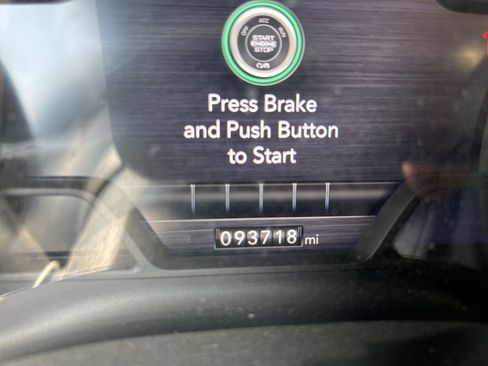 Used 2021 RAM 1500 Big Horn image 7