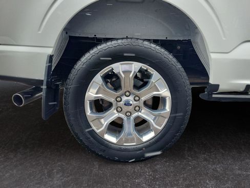 Used 2022 Ford F150 Platinum w/ Bed Utility Package image 25