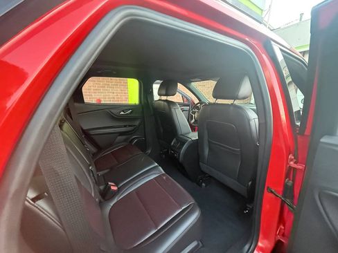 Used 2019 Chevrolet Blazer RS AWD/4WD image 18