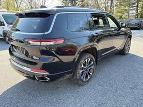 Used 2021 Jeep Grand Cherokee L Overland w/ Luxury Tech Group IV image 5