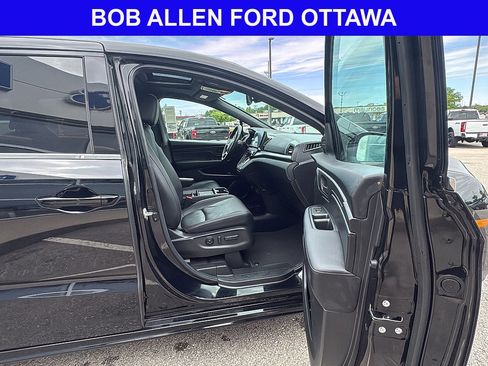 Used 2025 Honda Odyssey Sport-L image 14