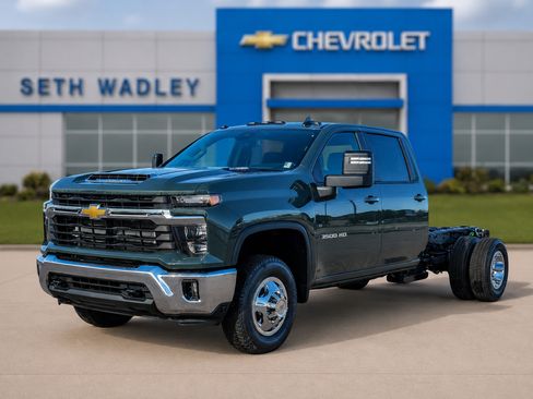 New 2026 Chevrolet Silverado 3500 LT w/ Convenience Package AWD/4WD image 57