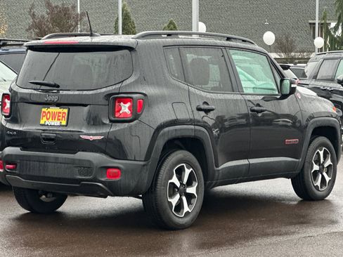 Used 2022 Jeep Renegade Trailhawk image 4