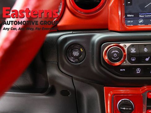 Used 2020 Jeep Wrangler Unlimited Rubicon AWD/4WD image 23
