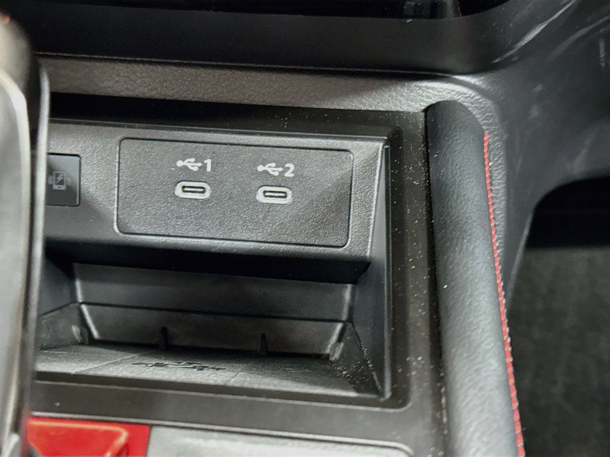 Used 2025 Nissan Kicks SR FWD image 25