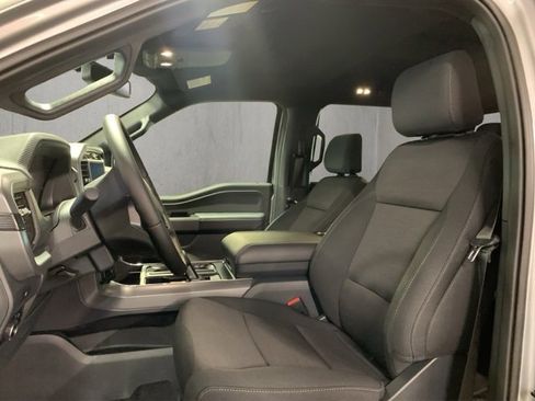 New 2025 Ford F150 XLT w/ Equipment Group 302A MID image 9