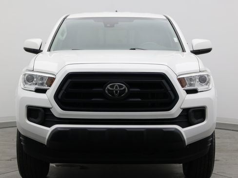 Used 2021 Toyota Tacoma SR RWD image 2