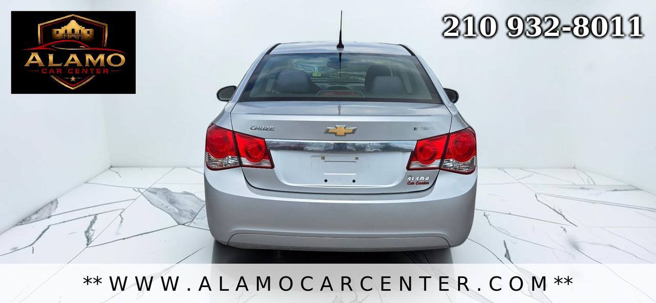 Used 2014 Chevrolet Cruze LS FWD image 6