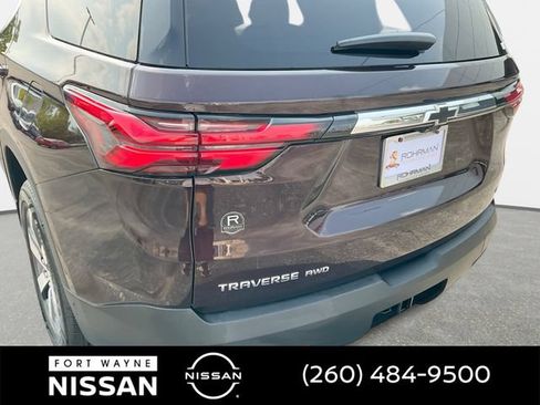 Used 2023 Chevrolet Traverse LT AWD/4WD image 31