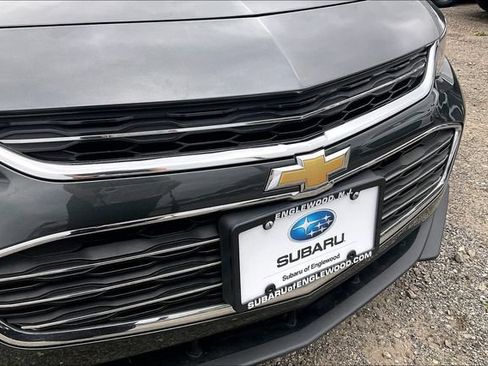Used 2017 Chevrolet Malibu LT FWD image 30