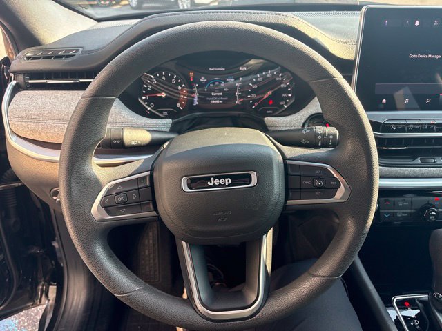 Used 2023 Jeep Compass Sport AWD/4WD image 12